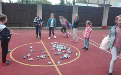 Jeśli wojna, to tylko papierowa! Klasa 3 w natarciu! :)