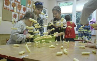 Czyja konstrukcja będzie najwyższa?